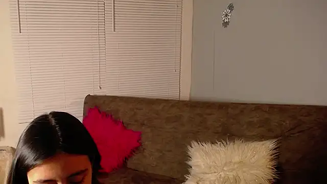 Lala_fluffy webcam