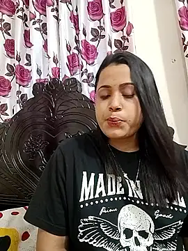 Neha-04 webcam