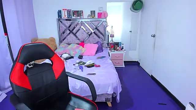 Luna_Analya webcam