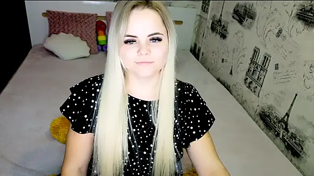 lovely-eyes webcam