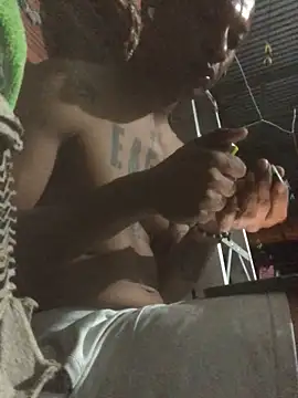 elpeluchenegroxxx3 webcam