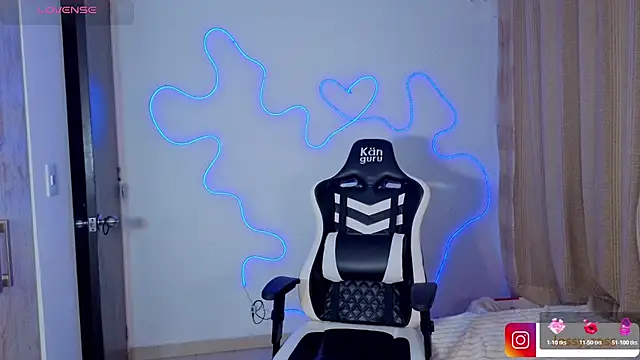 Victoryyy_ webcam