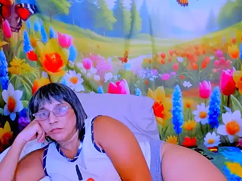 indianroxy webcam