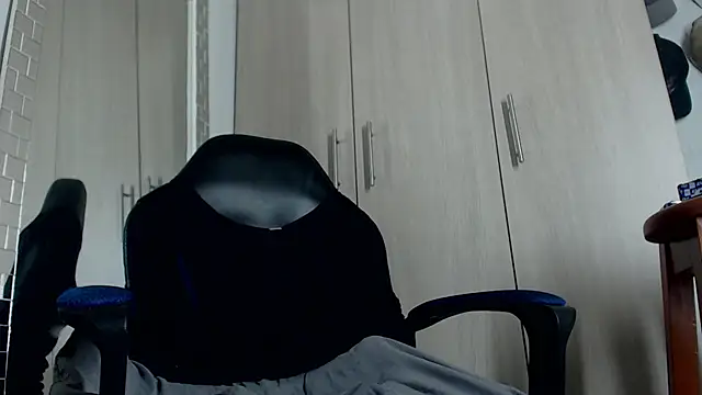 Nash_fit18 live sex cam