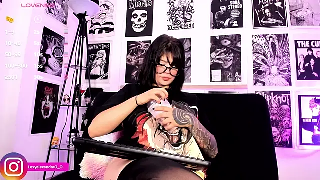 Lexyjoycce webcam