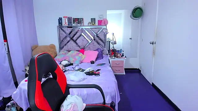 Luna_Analya webcam