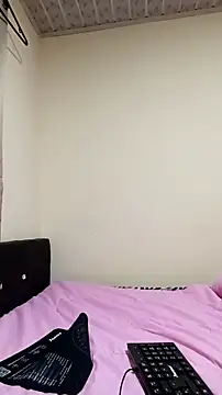 liz7skinny webcam