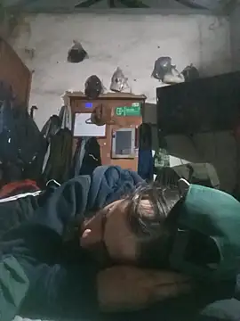 hairy_mannn webcam