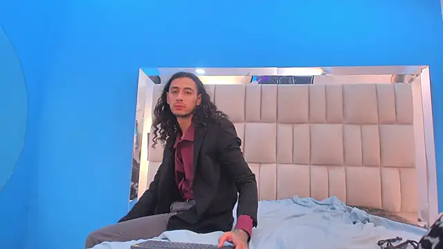 Goldentemptation_ webcam