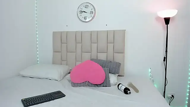 Sofia_Blosom webcam