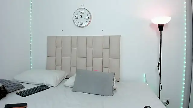 Sofia_Blosom webcam