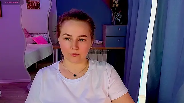 Mira_Mermayd webcam