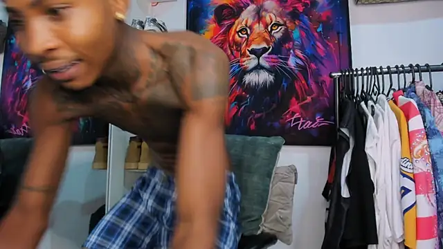 Pantera_black_21 webcam