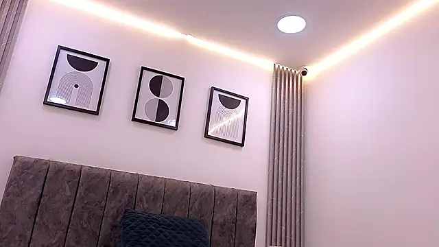 Mia_thompson_19 webcam