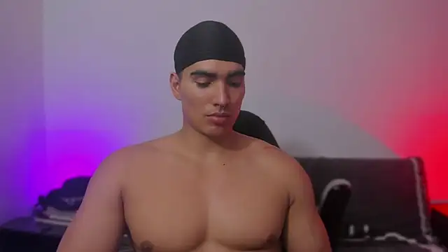 JamesGraay live sex cam