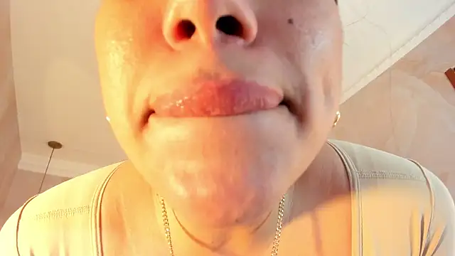kiim_taaylor webcam