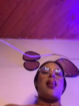 Isabella_boobd webcam