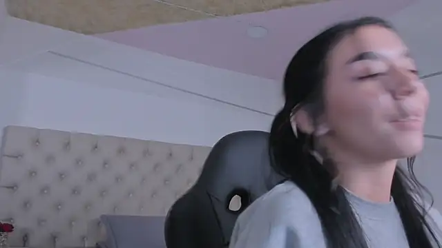 MelCherry webcam