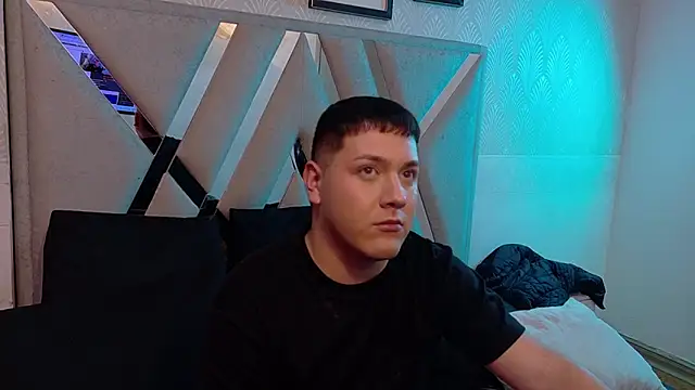 Maxi_Grey webcam