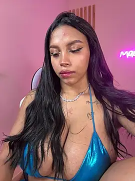 MadeleineSanez webcam