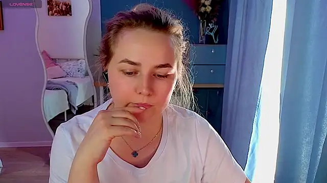 Mira_Mermayd webcam