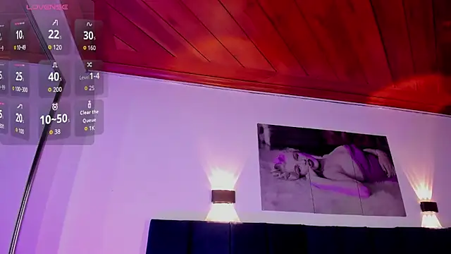 SharonLovee webcam