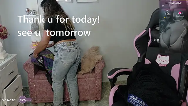 Melannyy_ webcam