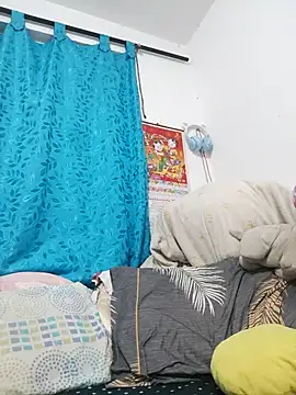 karlythoth@xh webcam