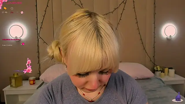 AdeleSilvy webcam