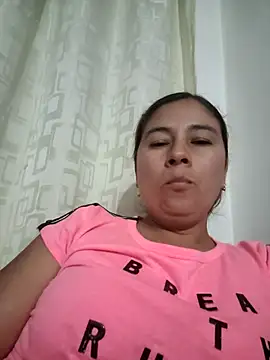 selena_gomez2 webcam