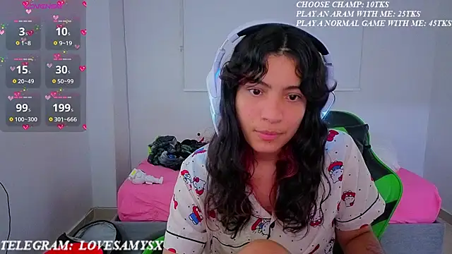 Lovelyamyy webcam