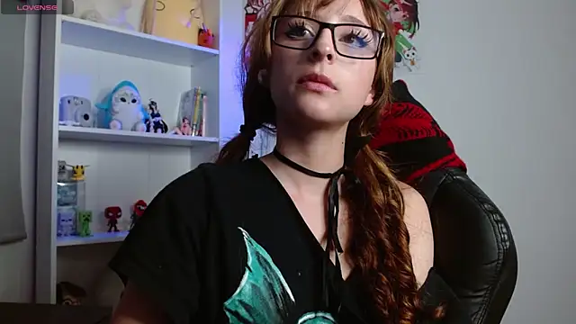 CelesteAyase webcam