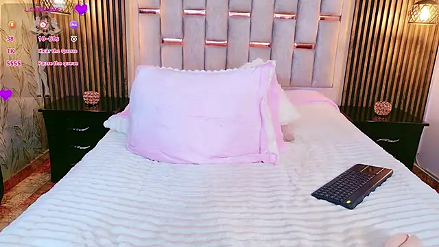 scarlettt_ss webcam