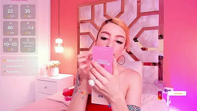 Justmia69 webcam