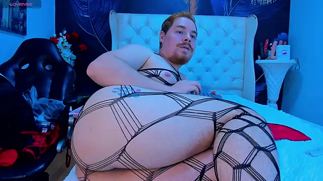 Ginger Hott (GingerHott_)