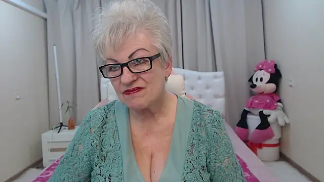 kaylesmoll - KayleSmoll's free webcam - UK Sex Cams