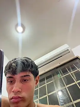 meliodas_23cm webcam