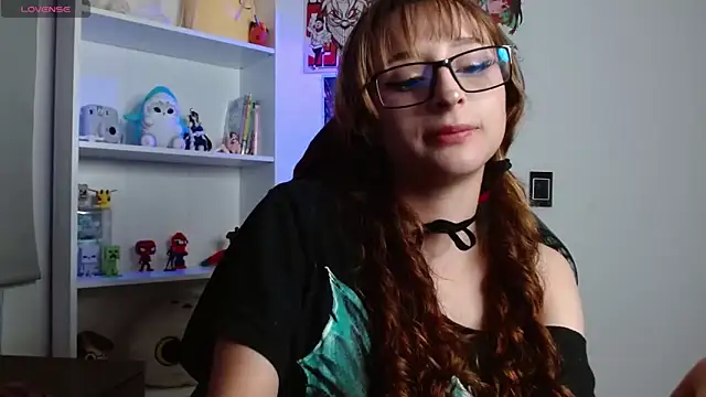 CelesteAyase webcam