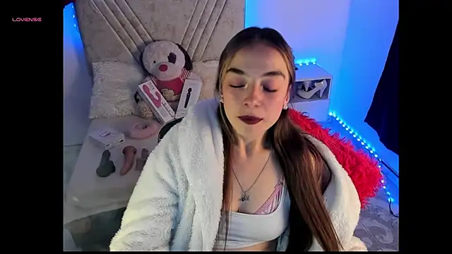 Mia_Victoria22