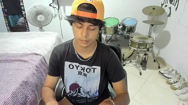 Zack_falcon webcam