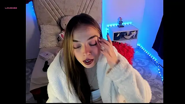 Mia_Victoria22 webcam