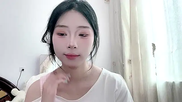 yiyibaby2026 webcam