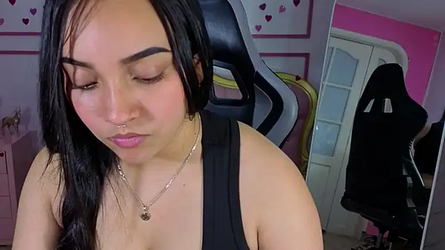 lia_harper_t webcam