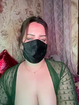 AMBER_GLAM webcam