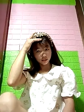 AmyLinee01 webcam