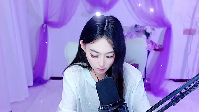 Tili_Lucky webcam