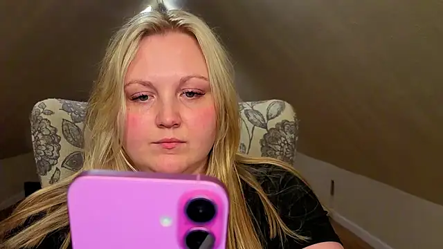 PhatAssBlond