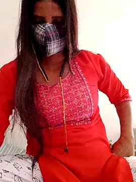Ipsita-bold webcam