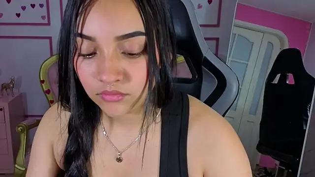 lia_harper_t webcam