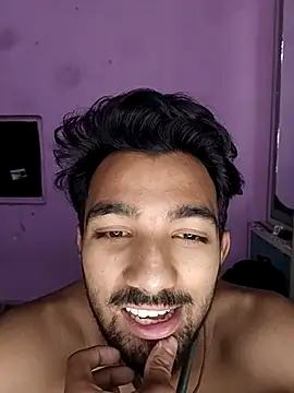 ItsPlayboy031 webcam
